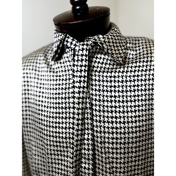 Mary Ann Restivo 100% Silk Size 12 Women's Collared w/Tie Long Sleeve Top Blouse - Picture 3 of 16